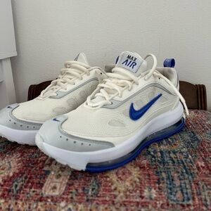 Nike Air Max White and Blue Women’s Shoes Size 9